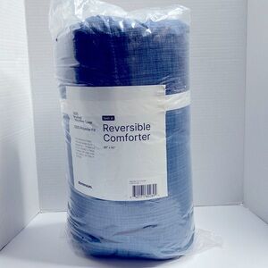 Dormroom Twin XL Reversible Comforter Nantucket Blue 66” X 90”